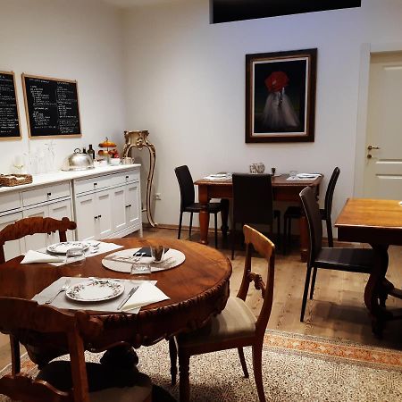 B&B S. Trinita 18 Suites & Rooms 特伦托 外观 照片
